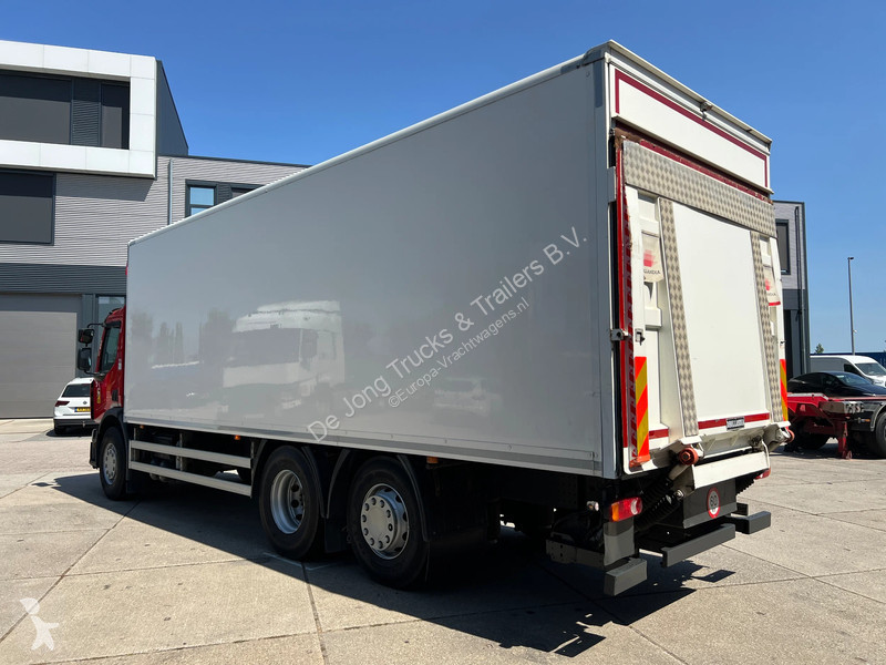 شاحنة Renault D Wide 28.320 / 6x2 / Closed box...