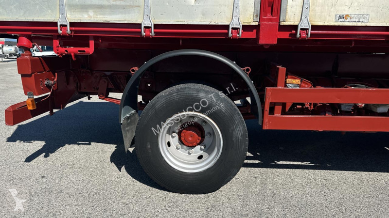 Camion Iveco 100E18 4X2