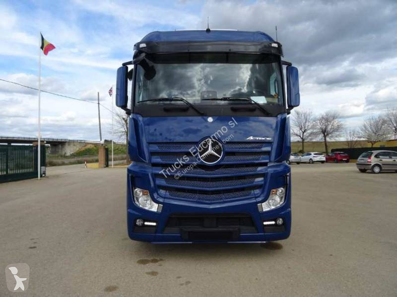 شاحنة Mercedes