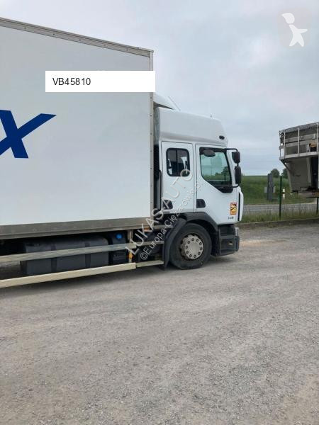 شاحنة Renault PREMIUM 320 DXI  19 T
