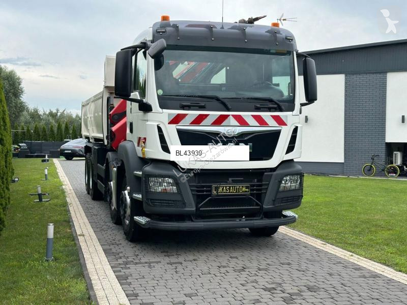شاحنة MAN TGS 440 / 8x4 /CRANE HMF 1530/ TIPPER