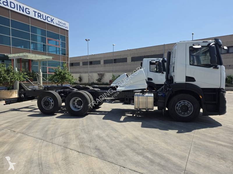 شاحنة Iveco