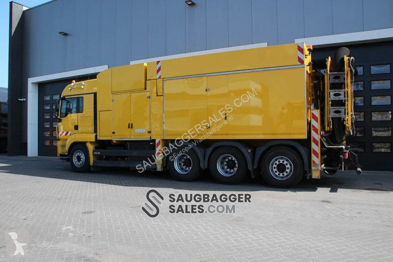 شاحنة MAN MTS 2012 Saugbagger