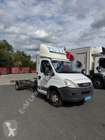 شاحنة Iveco 35C17 FAHRGESTELL