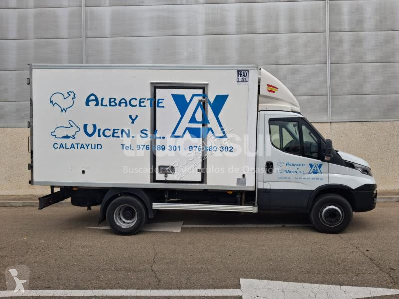 شاحنة Iveco  70C18 ISOTERMO