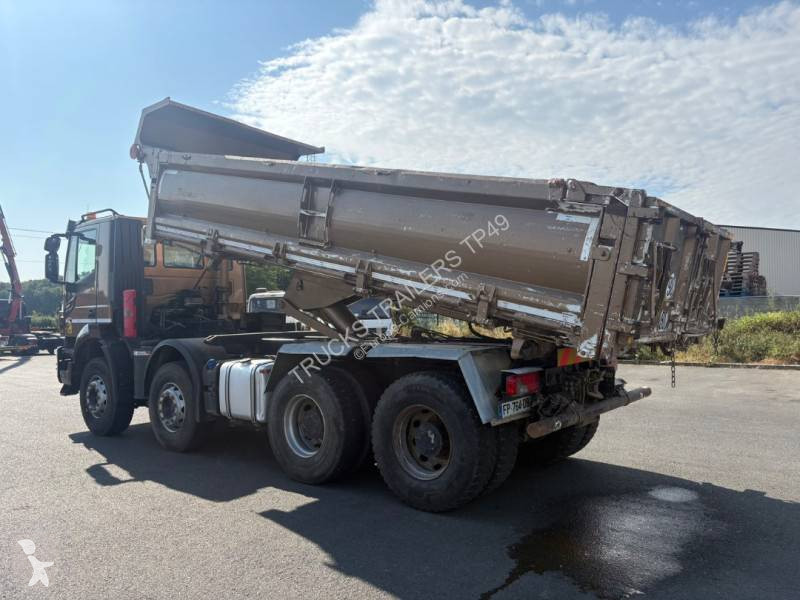 شاحنة Iveco
