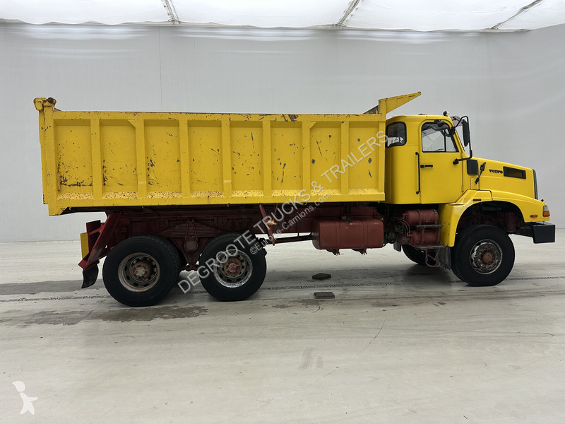 شاحنة Volvo NL12.365- 6x4