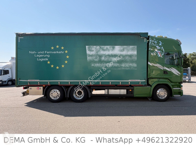 Camión Scania...
