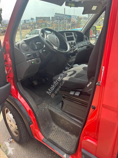 شاحنة Iveco cesta