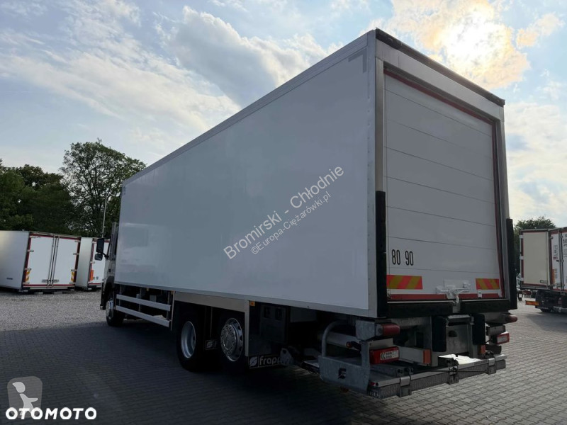 شاحنة Volvo VOLVO  430 CHŁODNIA 22 PALETY...