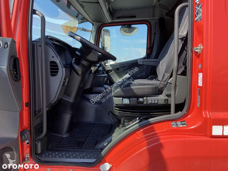 شاحنة Mercedes ATEGO CHŁODNIA CHEREAU DŁUGOŚĆ...