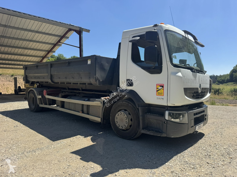شاحنة Renault  PREMIUM