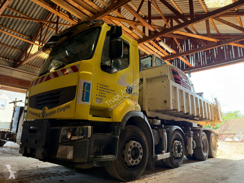شاحنة Renault  PREMIUM