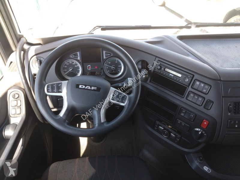 شاحنة DAF 480 FAR 6X2 R