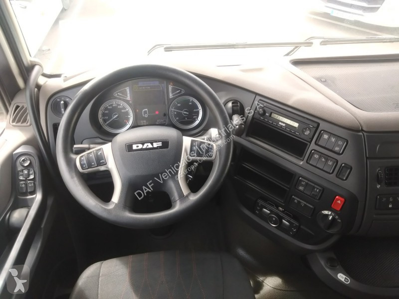 شاحنة DAF 480 FAR 6X2 R