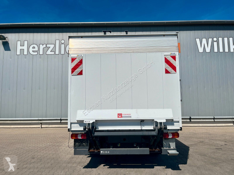 Camion Mercedes 818 4,35mKoffer*LBW+Tür*3x...