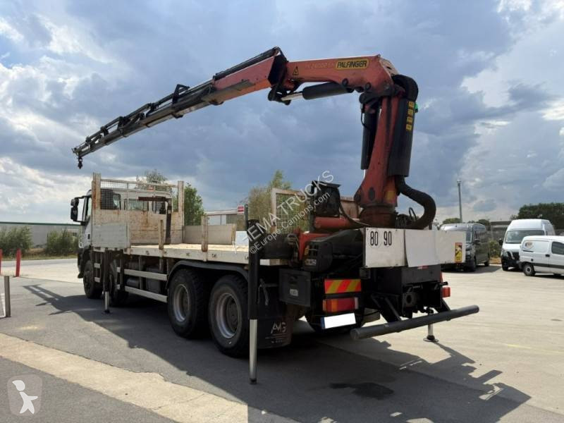 شاحنة Iveco