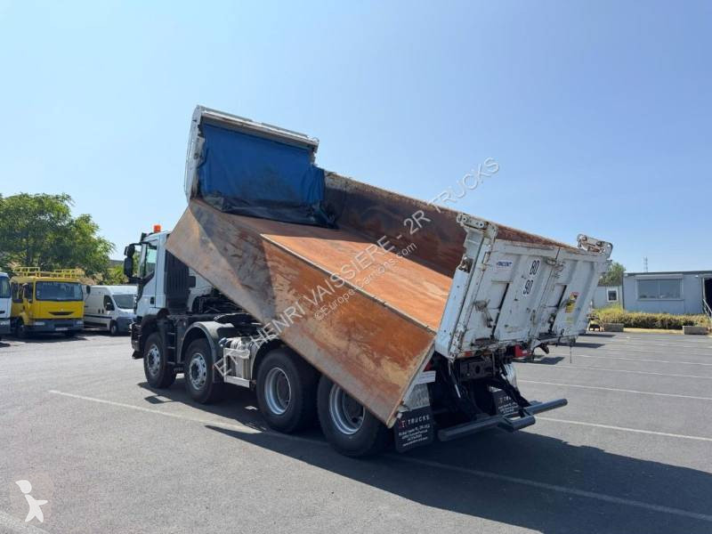 شاحنة Iveco
