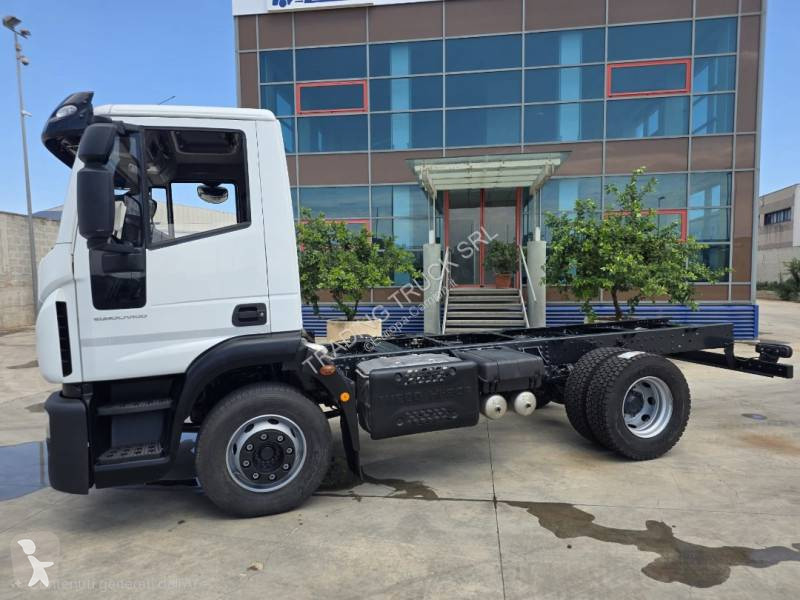 شاحنة Iveco
