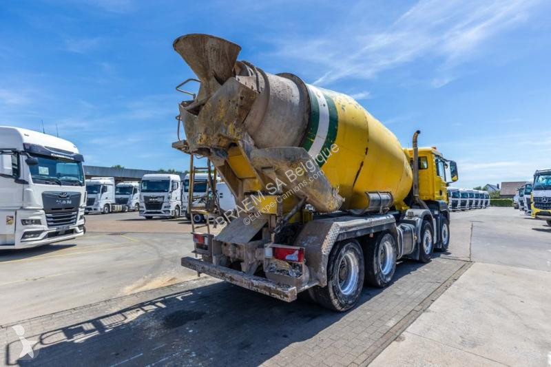 شاحنة MAN 41.400 BB + LIEBHERR 10m3