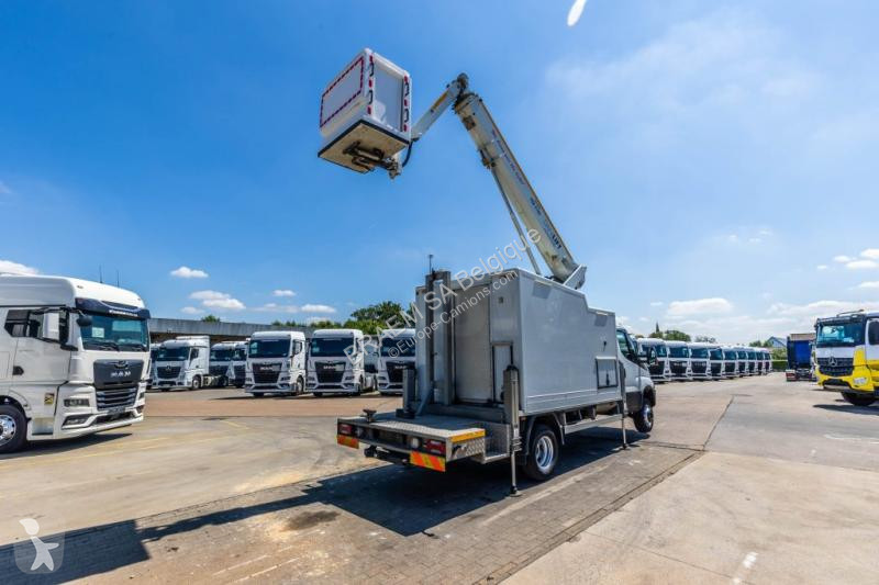 شاحنة Iveco 70C210 - DANILIFT PDA 210V