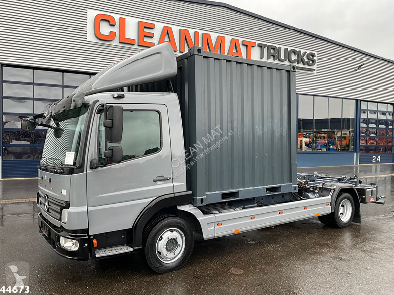 شاحنة Mercedes 816 Euro 5, 3 Ton haakarmsysteem