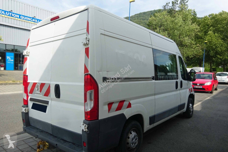 Camion Peugeot BOXER 2,2 HDI 130 7 PLACES