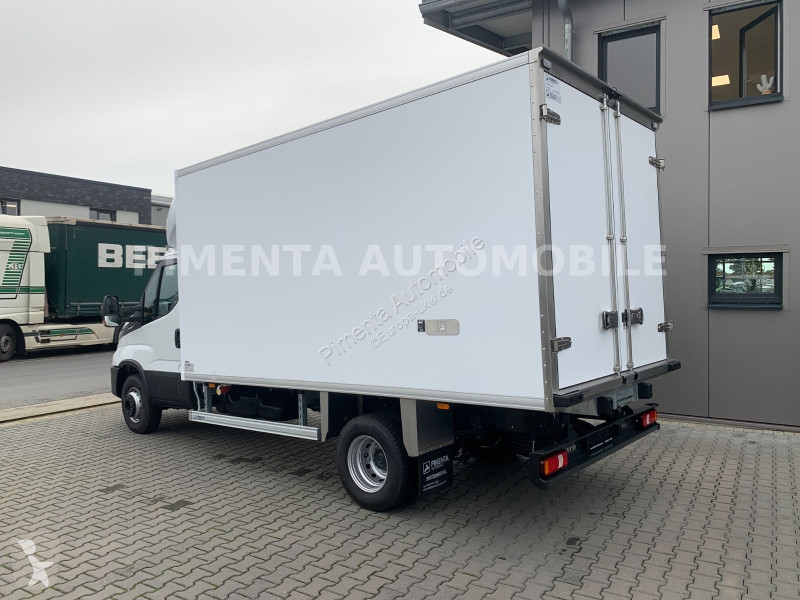 شاحنة Iveco 70C18HP TK -20°C LUFTFED TKING LED...