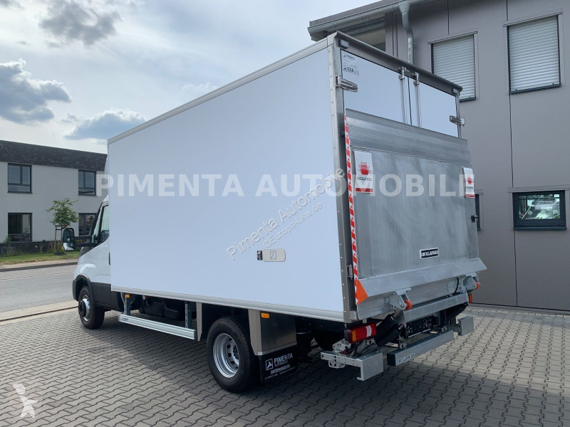 شاحنة Iveco 70C18A8P -20° AUT LUFTF LBW 1,10m...