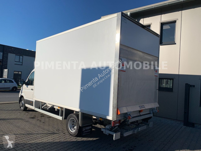 شاحنة Volkswagen 50 TRANSPKOFFER 2,40m LBW NAVI...