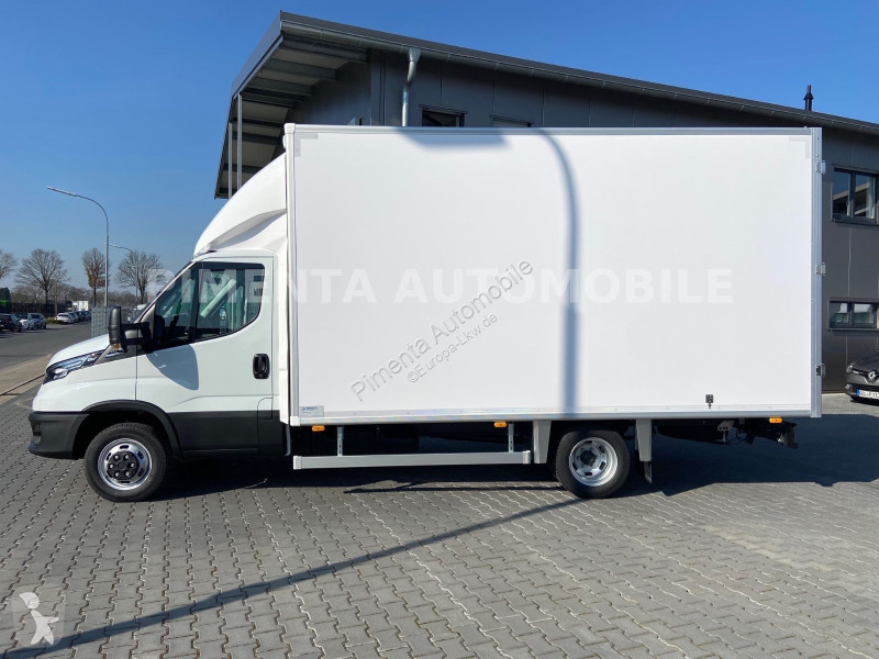 شاحنة Iveco 70C18H FILZ KOFFER RFK TEMPOMAT LED...