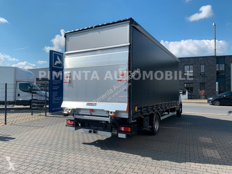 شاحنة Iveco 70C18HP SCHIEBEPLANE LUFTF LBW LED...