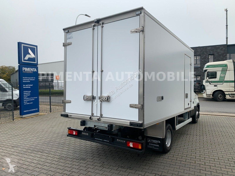 شاحنة Iveco 70C18HA8/P MY26 TK -20°C AU LUFT...