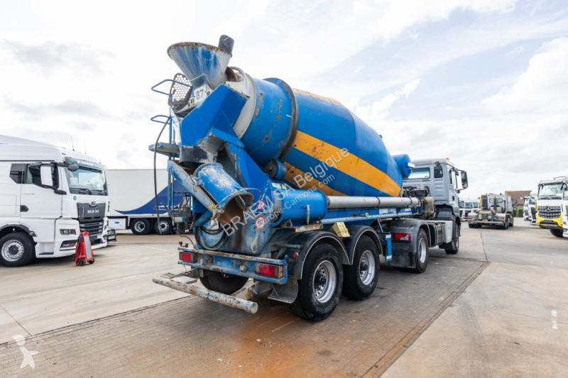 Camión MAN 18.400 BLS-4X4+LIEBHERR 10M3(2018)