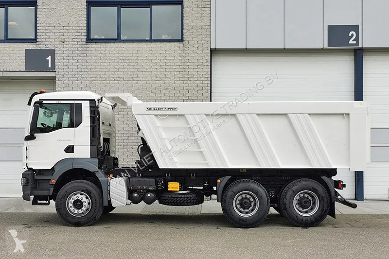 شاحنة MAN 33.400 BB CH Tipper Truck (9 units)