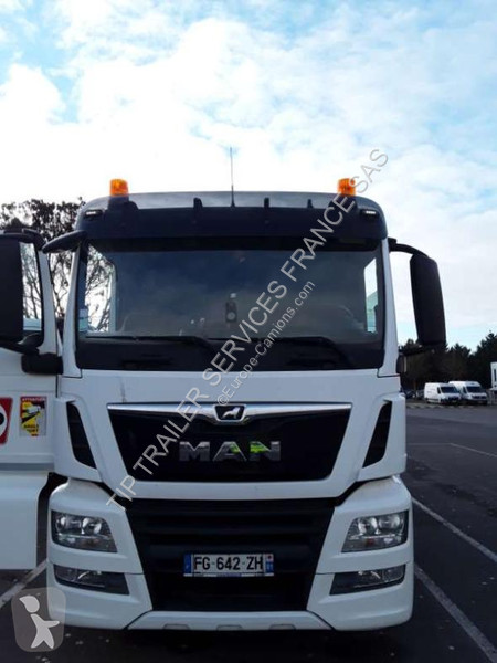 شاحنة MAN Truck Truck Tanker Waste 3 Axles
