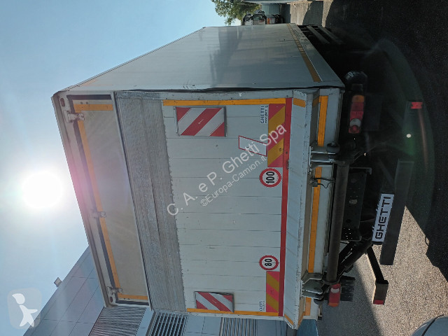 شاحنة Iveco Eurocargo ML 120E25/P