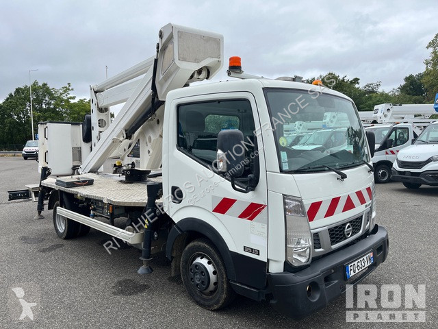 Lastbil Nissan 35.13