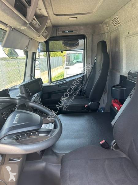 شاحنة Iveco