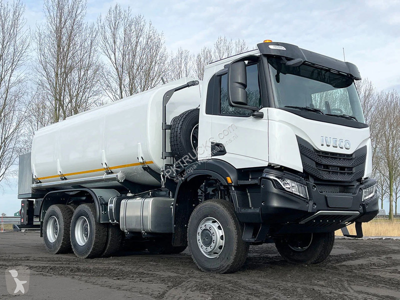 Camión Iveco AD380T43WH AT Fuel Tank Truck (4...