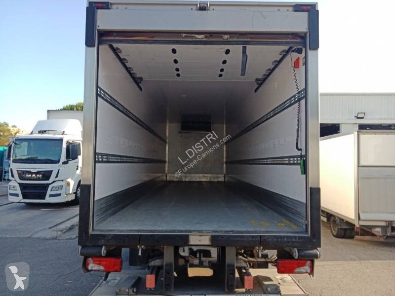 شاحنة Iveco