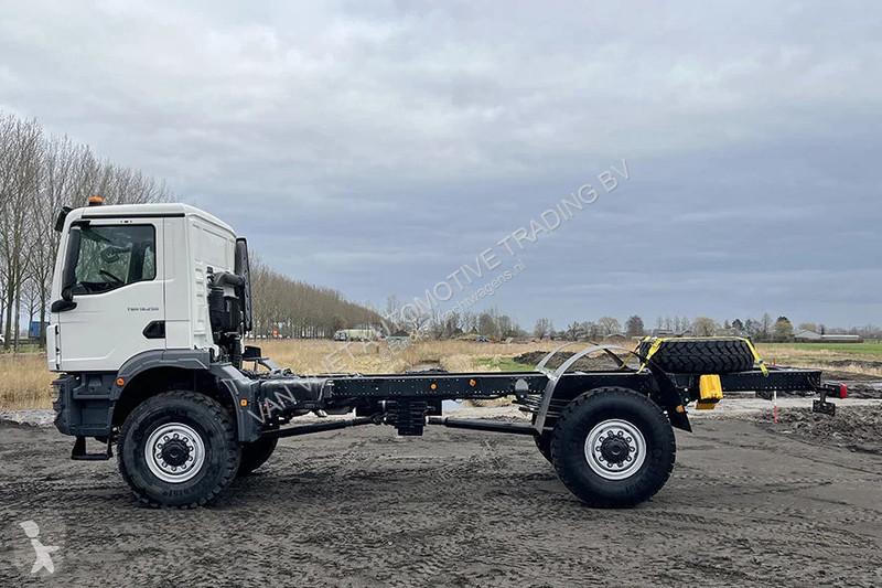 شاحنة MAN 18.250 BB CH Chassis Cabin (10 units)