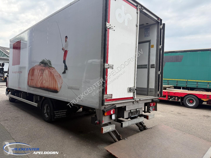 شاحنة DAF -210 EEV, Thermoking T-1000R, Loading...