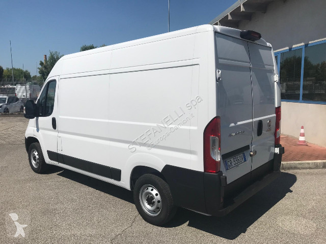 عربة نفعية Fiat Ducato 33 MH2 2.2 mjt3 140cv...