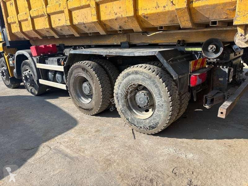 شاحنة MAN 35/440