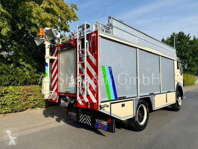 شاحنة Mercedes 1222 V6/...