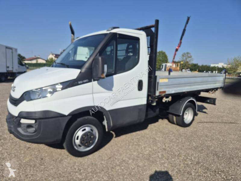 شاحنة Iveco