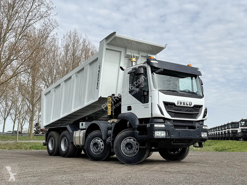 شاحنة Iveco AD410T42H Tipper Truck