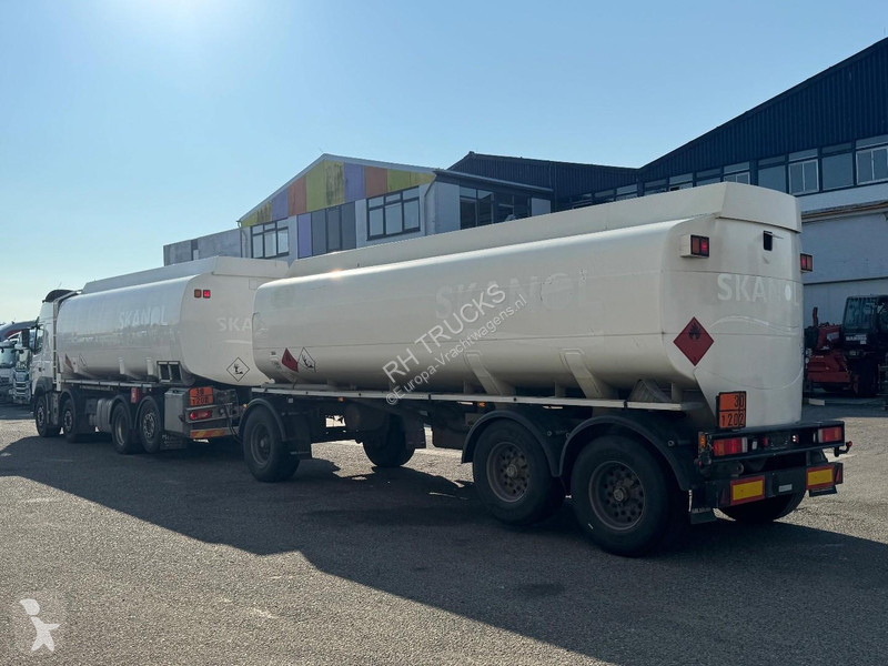 شاحنة Volvo 460 8X2 EURO 6 + 24.000 LITERS - 5...