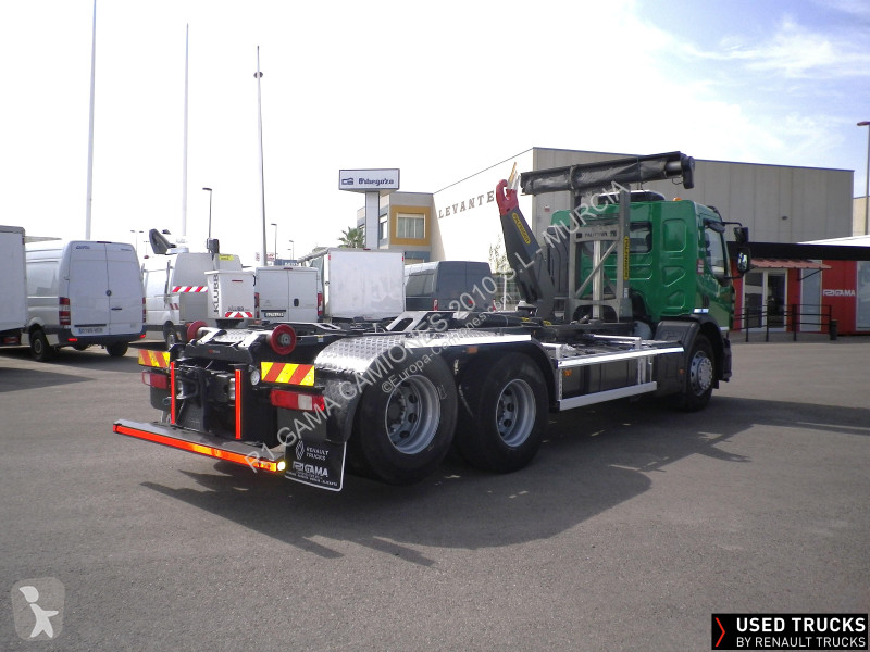 شاحنة Renault D Wide